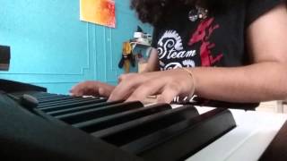 Honeybee- Steam Powered Giraffe (Piano Cover)
The key of S... the universal key of love. Actually, Rabbit, its in the key of C. Featuring my SPG shirt and pins :3 Honeybee- Steam Powered Giraffe (Piano Cover)
