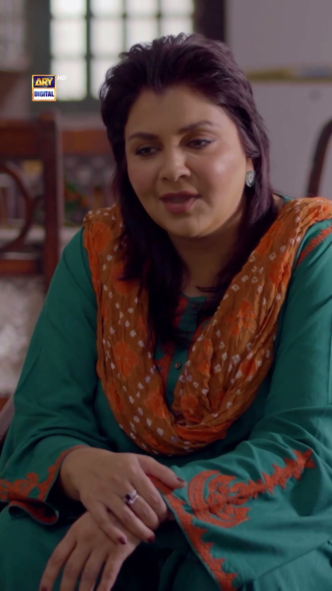 In dono ko nikalean is Ghar se ? #aapashameem #shorts