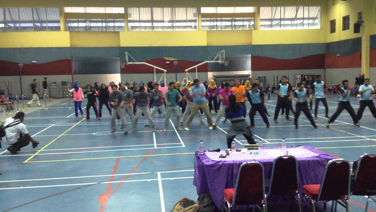 ZUMBA SUKOL 2021 Part 1 UiTM  Shah  Alam  YouTube