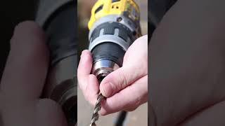 Back to basics, How to correctly change bits on a combi drill.