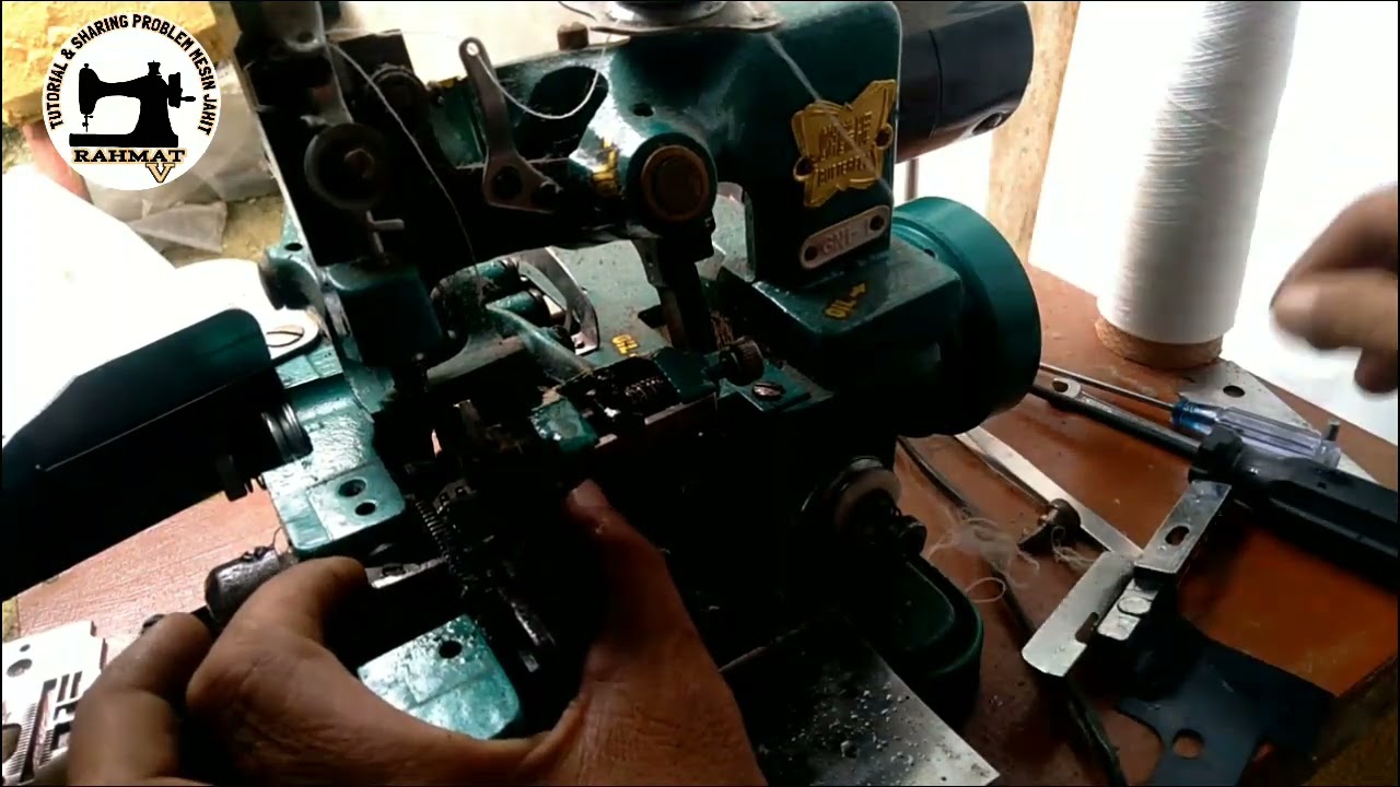 Mengatasi mesin obras kecil macet.