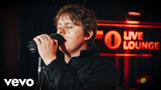 Lewis Capaldi - Someone You Loved in the Live Lounge chords