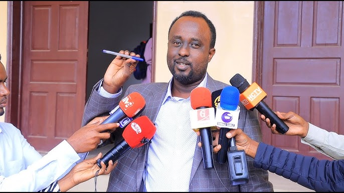 Maftunkor blondalarning XXX fotosuratlari Yosh mushuk egilib qoldi (Telegram 18)