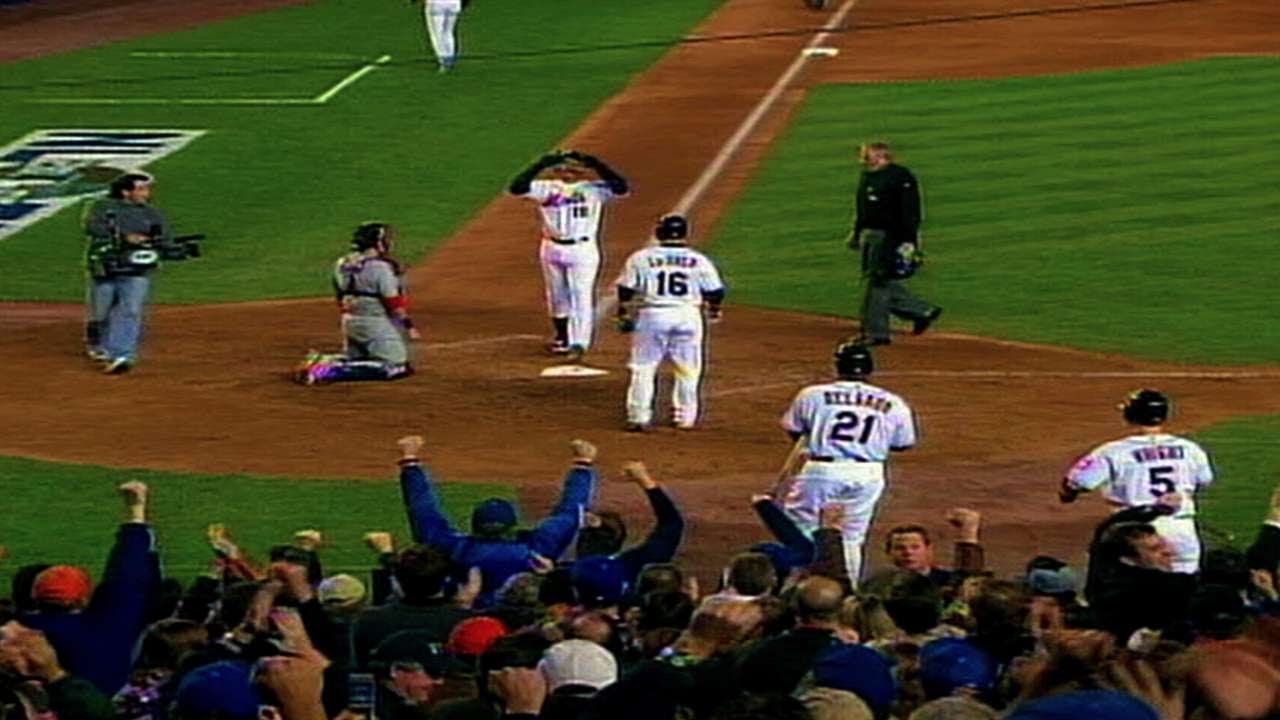 1999NLCS Gm6: Guillen ties game in the 10th inning 