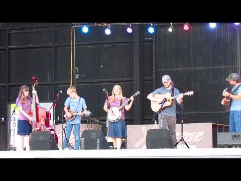 Bazemore Bluegrass Band with Zeb Snyder - Whiskey Before Breakfast