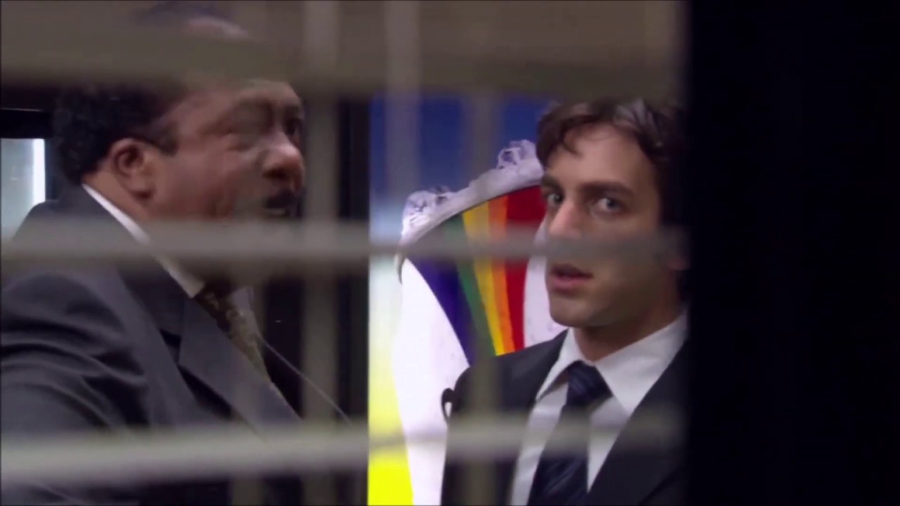 Stanley le grita a Ryan - The Office (Latino)