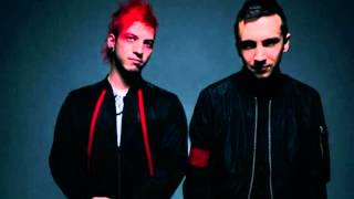 8 Bit Twenty One Pilots - Tear in My Heart @8bitmusic308