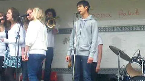 Johnny Hoang - Never gonna give you up