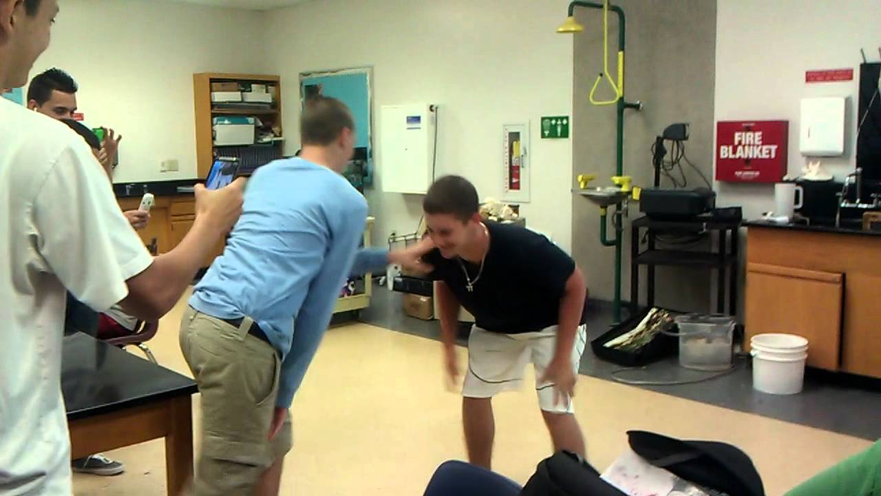 Slapping those nuts YouTube