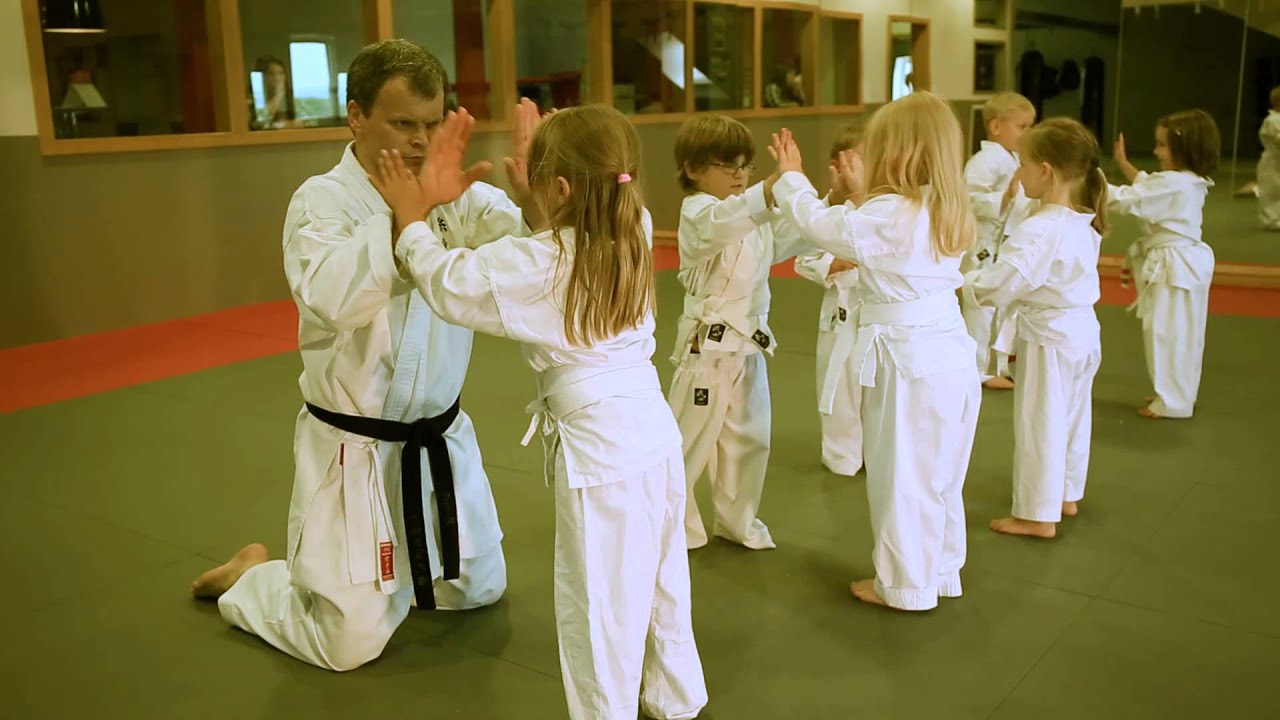 Minikids-Karate :)