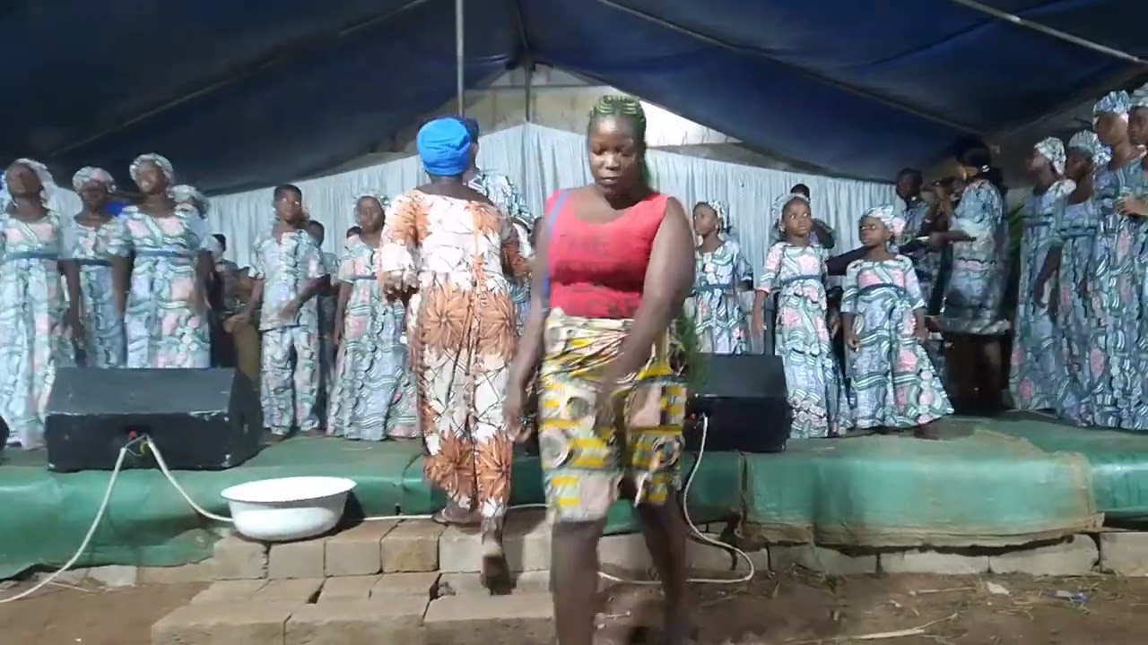 Tel Père tel fils ....Hommage à toi Aziza Sanbeni