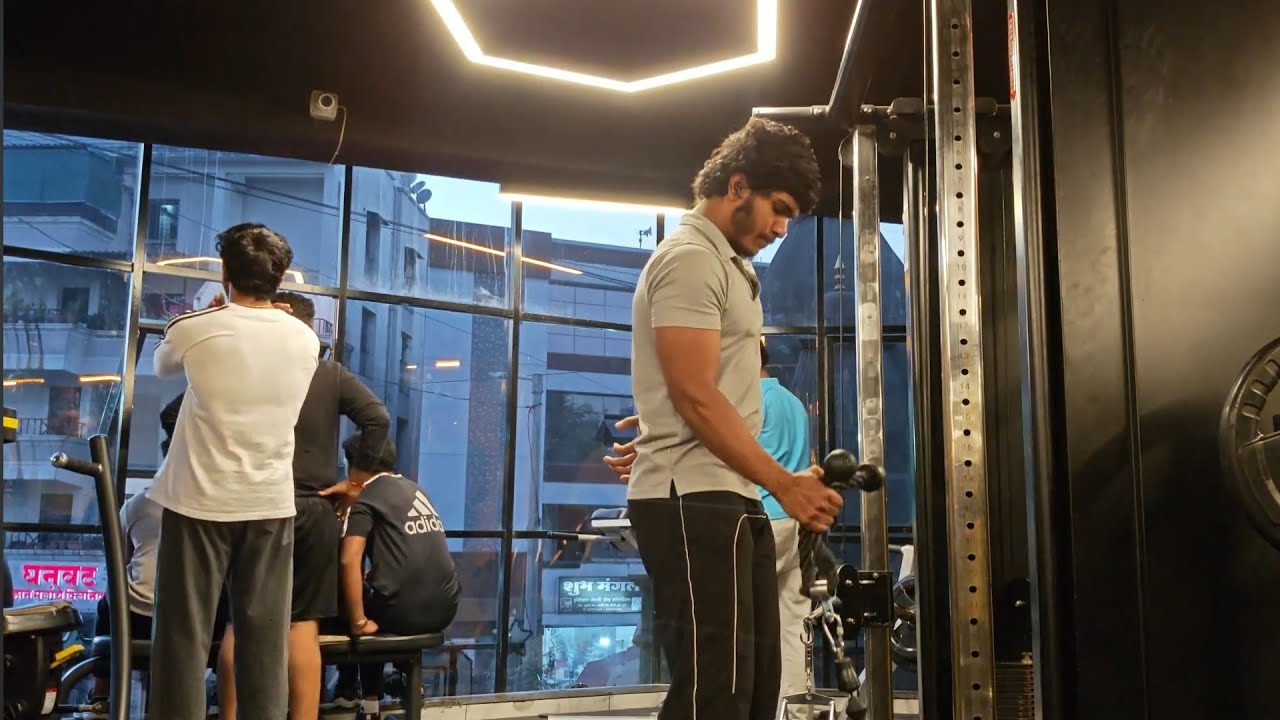 BICEPS WORKOUT  |RAW UNEDITED | ARMWRESTLING STYLE |  END OF DECEMBER