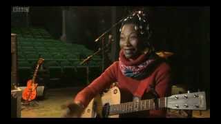 Fatoumata Diawara on BBC Newsnight - Mali Special