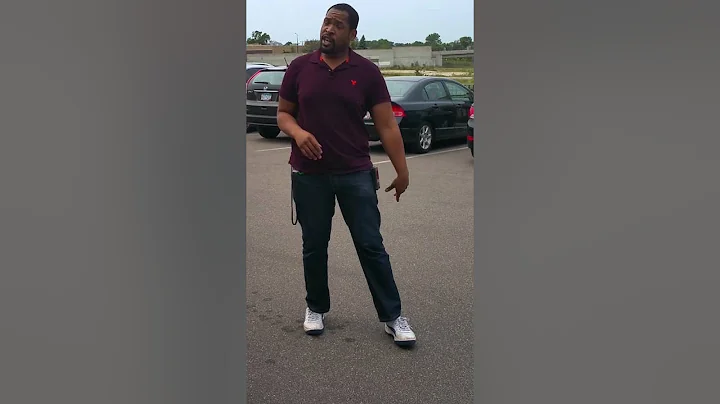 Roland Hawkins performing Acapella