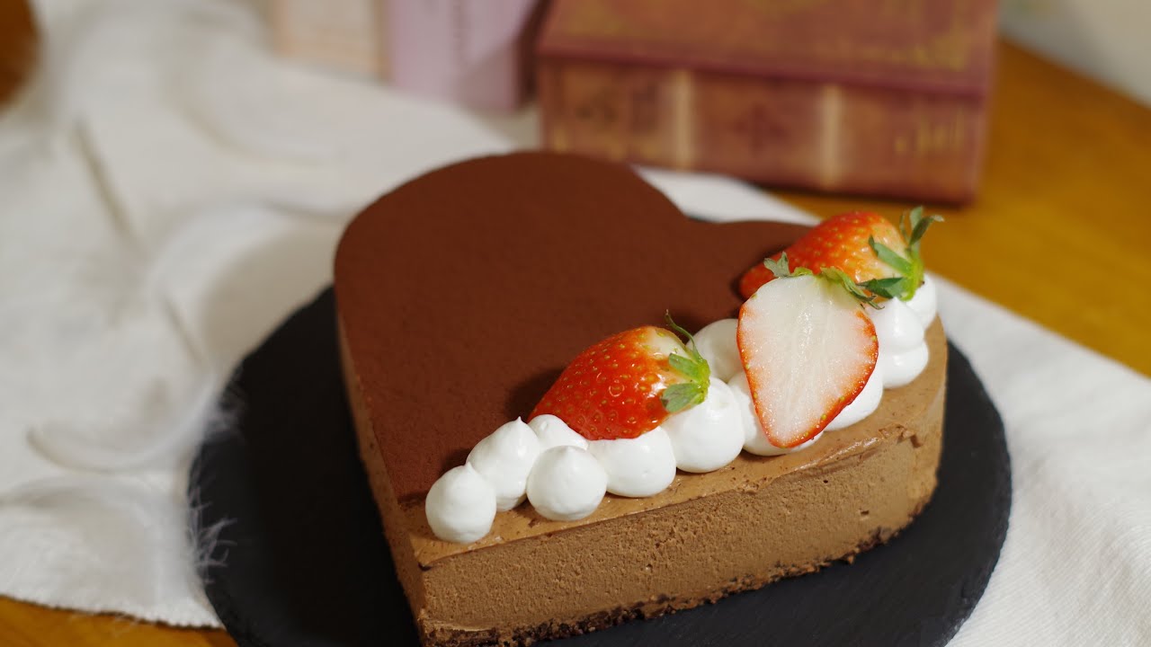 【バレンタイン】　キャラメルとチョコレートのハートムース　chocolat caramel mousse