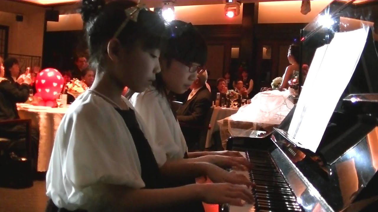 ホール ニュー ワールド 輝く未来 結婚式でのピアノ 連弾 Youtube