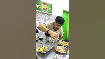 صحابي بيكله كشري شوف حصل اي 