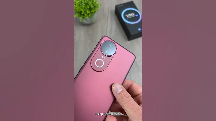 Vivo V50 Unboxing & Hands-On - Zeiss Cameras In A Midrange Phone!