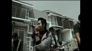 Supernova Aku Jatuh Cinta