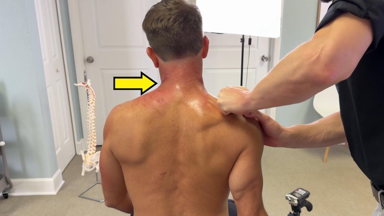 *ЗАЖИМ ШЕИ* Головные боли причиняют мужчине боль — помогаем пожарному спасать жизни без боли!