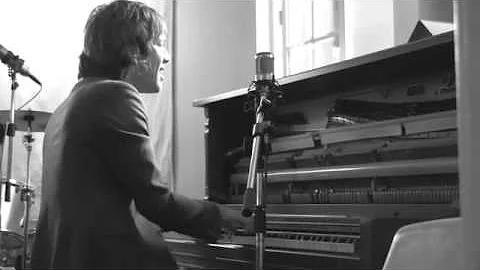 Jason Falkner: "I Dont Mind" (Live in Studio)