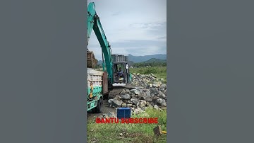 Kobelco sk 200 and Dump Truck #excavator #alatberat #beko #excavators #jjviral
