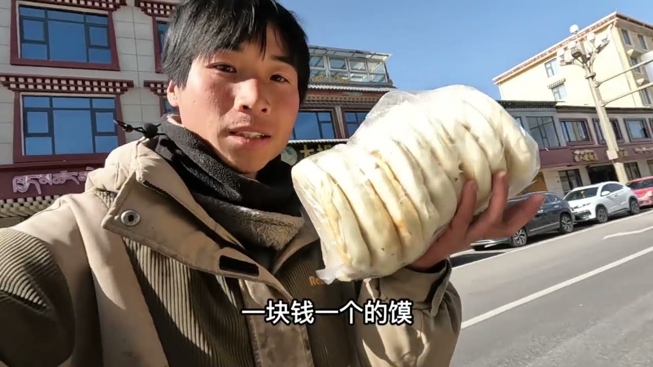 车里面不能有零食，管不住自己的嘴，又给吃撑了胃真是不舒服