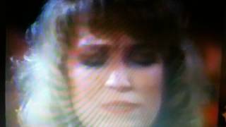Would You Lay With Me (In A Field Of Stone) Tanya Tucker  live 1992 Ryman