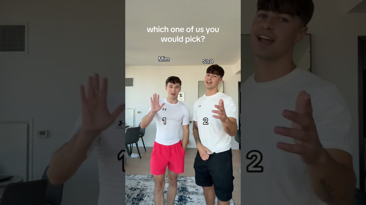 Кого из нас вы бы выбрали? 😇 