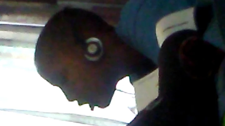 Thinks he can sing