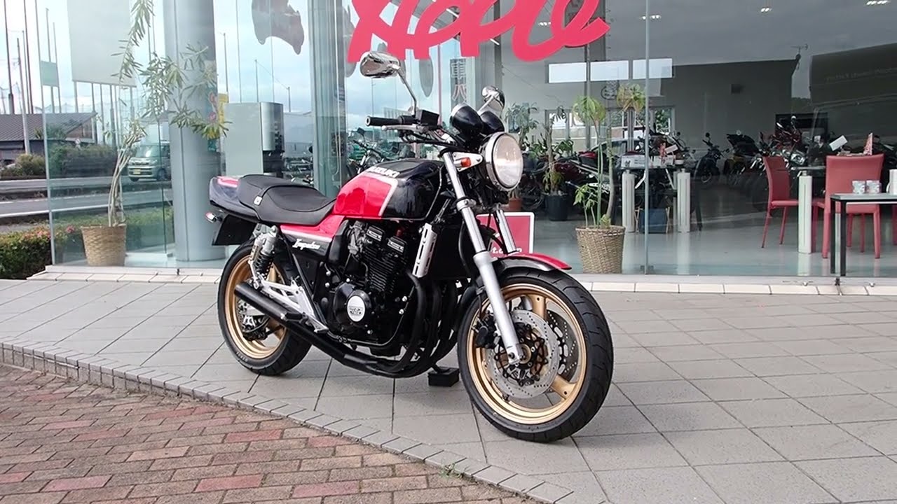 GSX400 Impulse GK79A with short exhaust! - YouTube