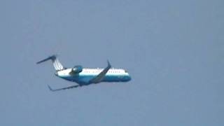 GoJet Airlines Canadair Regional Jet CRJ-700 Departing Runway 06L at CYYZ