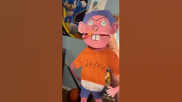 I made paper Jeffy puppet