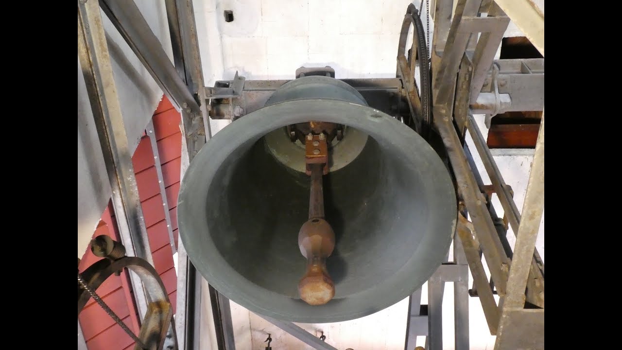 Berneck (Kanton St. Gallen - CH) Geläute der reformierten Kirche