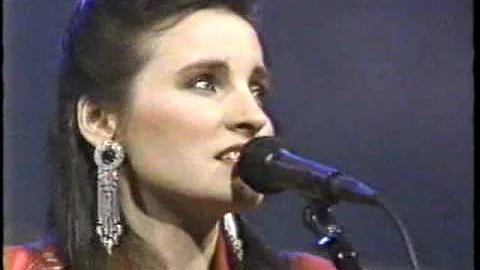 Christine Albert - Haunt Your Heart