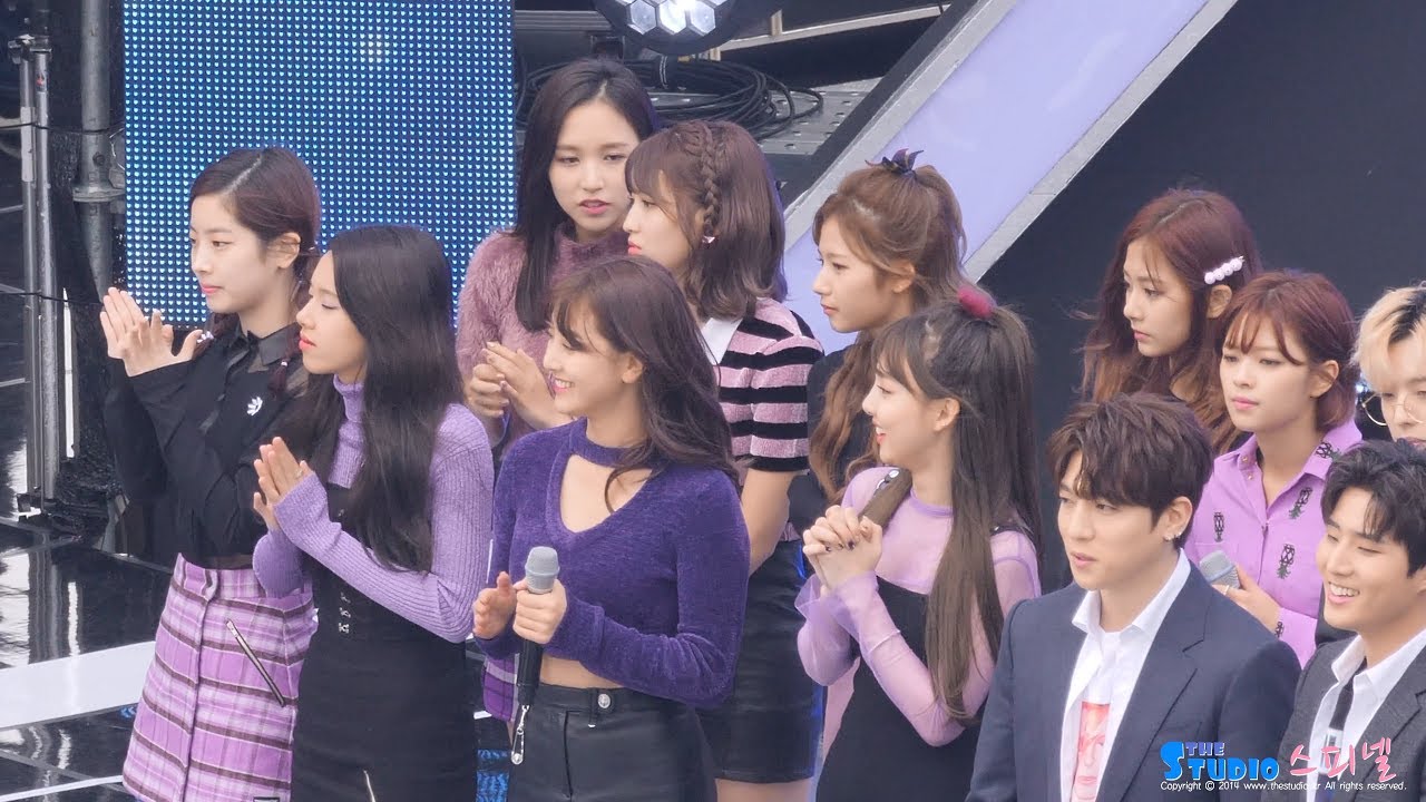 171101 트와이스 엔딩 리허설 직캠 TWICE 4K fancam (광화문 평창올림픽 G-100) by Spinel