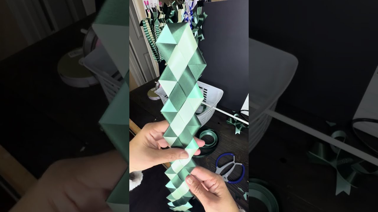 Easy Tutorial on Victory Homecoming Braid