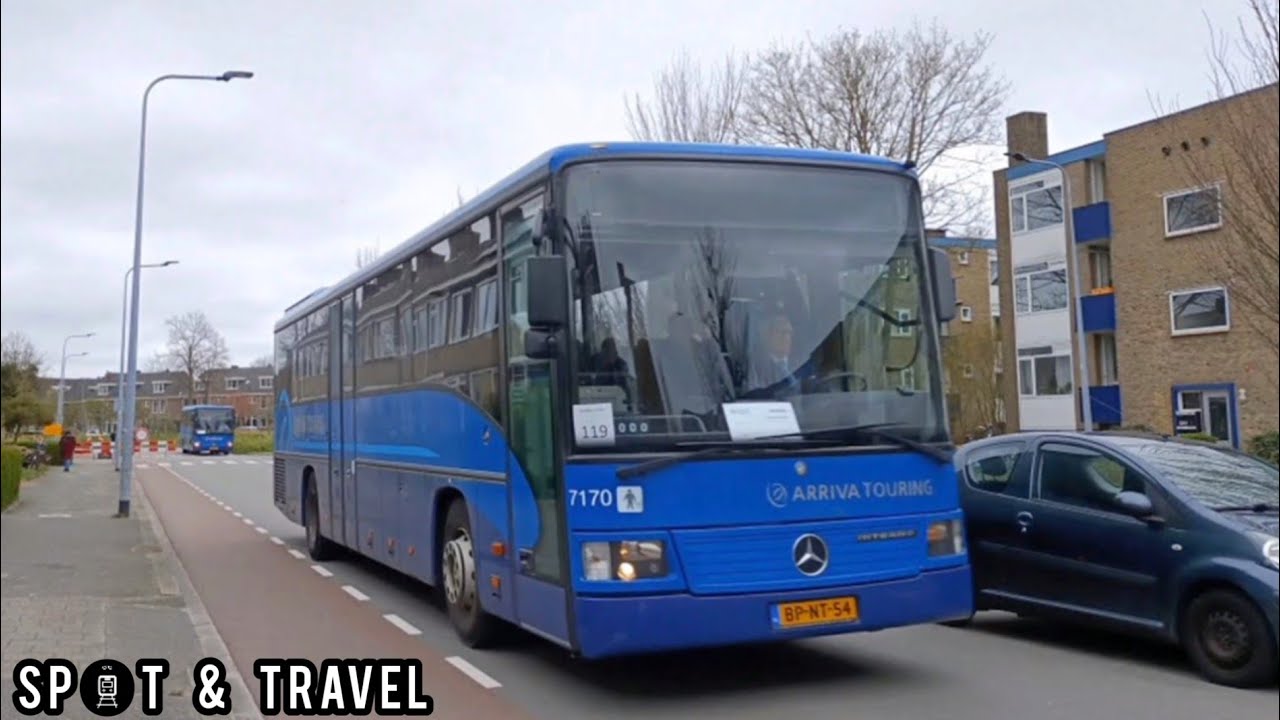 Arriva Integro's snellen door Groningen, als