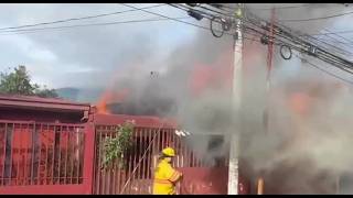 Cuatro adultas mayores se salvaron tras incendio en su casa