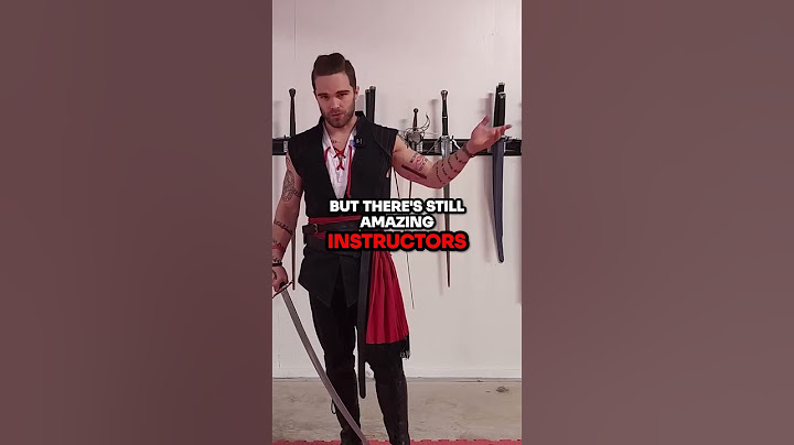 Who Should you Trust about SWORDS?! #Sword #HEMA #shorts