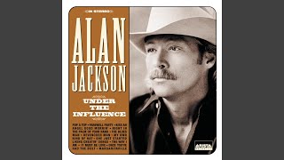 Video voorbeeld van "Alan Jackson - She Just Started Liking Cheatin' Songs"