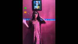 Download Lagu vidio the lazy song by salsa ♥ MP3