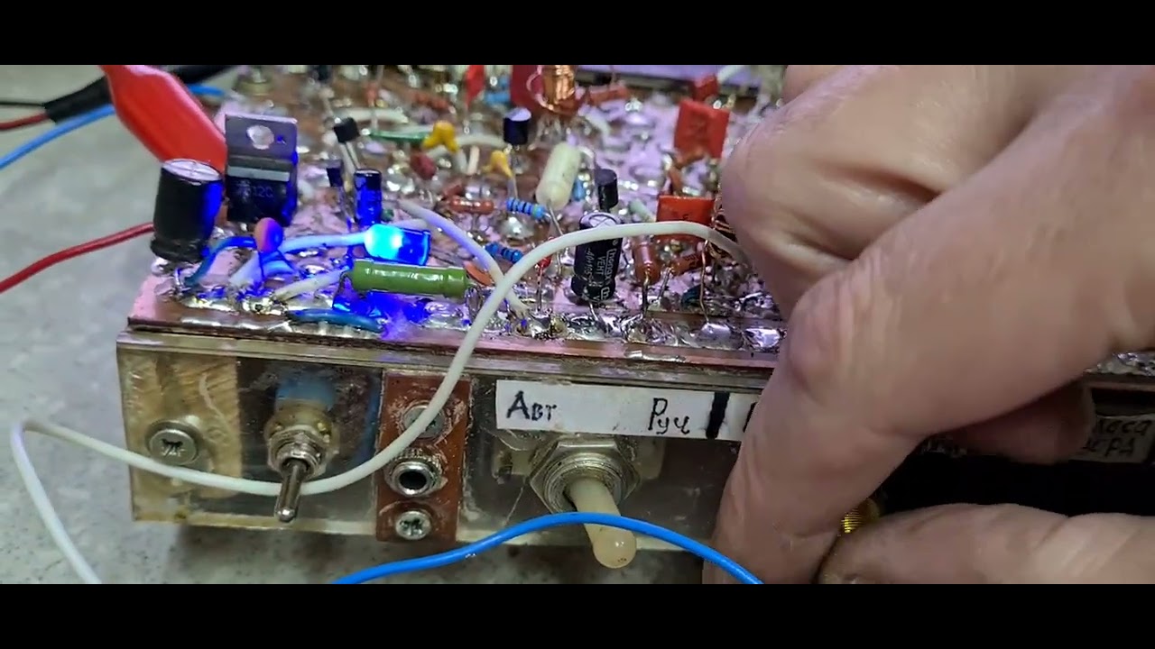 Генератор качающейся частоты.ОБЗОР. - YouTube