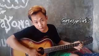 Hati Bukan Seperti Gitar! (story wa ronyplur)