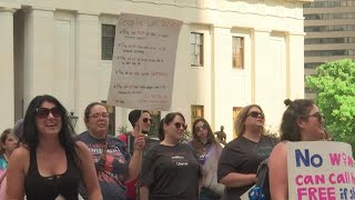 Abortion-rights activists express frustration after Roe v. Wade overturned
