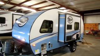 2017 1/2 Rpod 180 at Couch's RV Nation a RV Wholesalers of RPods