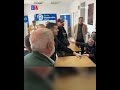 Përplasje dhe tensione, demokratët e Korçës sfidojnë Berishën. Shtyhen zgjedhjet për kreun e PD