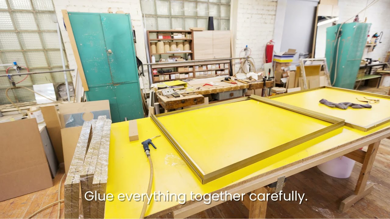 DIY How to Create a Statement Mirror Using Recycled Materials ♻️