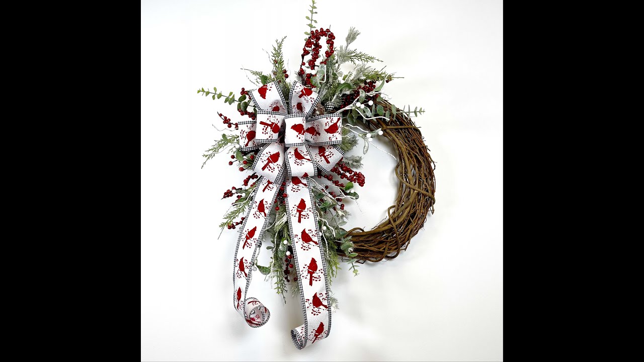 Let's Design 2 Different Cardinal Wreaths!