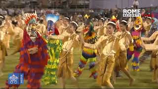 Las espectaculares y delicadas danzas dedicadas al Papa en Tailandia